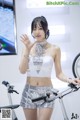 Beautiful Hong Ji Yeon at the 2017 Seoul Motor Show (146 pictures) P26 No.29e902